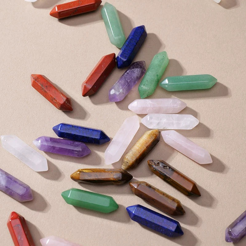 Crystal Pendant Necklace For Attracting Love & Prosperity - MysticPavilion