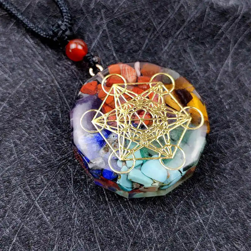 Crystal Pendant Necklace For Attracting Love & Prosperity - MysticPavilion