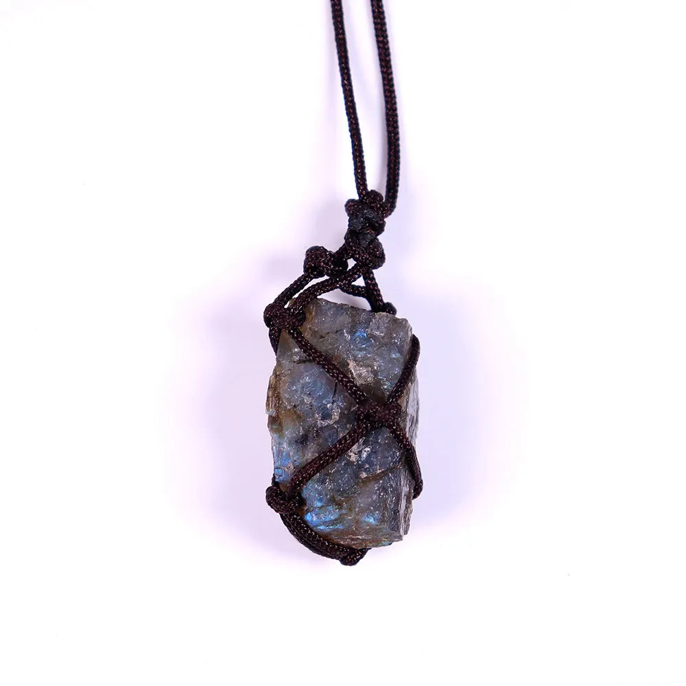 Crystal Pendant Necklace For Attracting Love & Prosperity - MysticPavilion