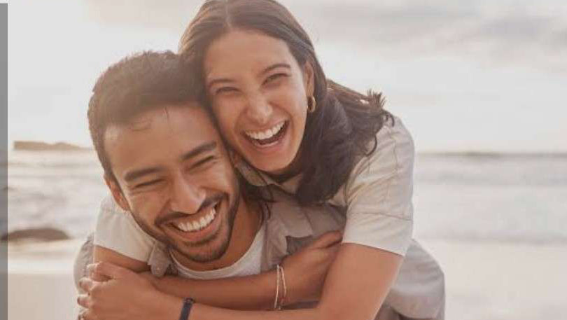 How to Attract a Healthy Relationship: A Guide to Self-Love and Connection